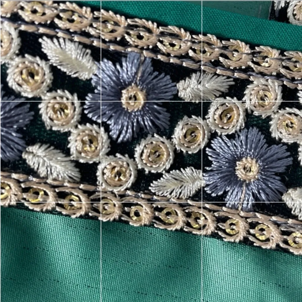刺繍×フリルデザイン｜大人可愛いグリーントートバッグ｜ハンドメイド一点物