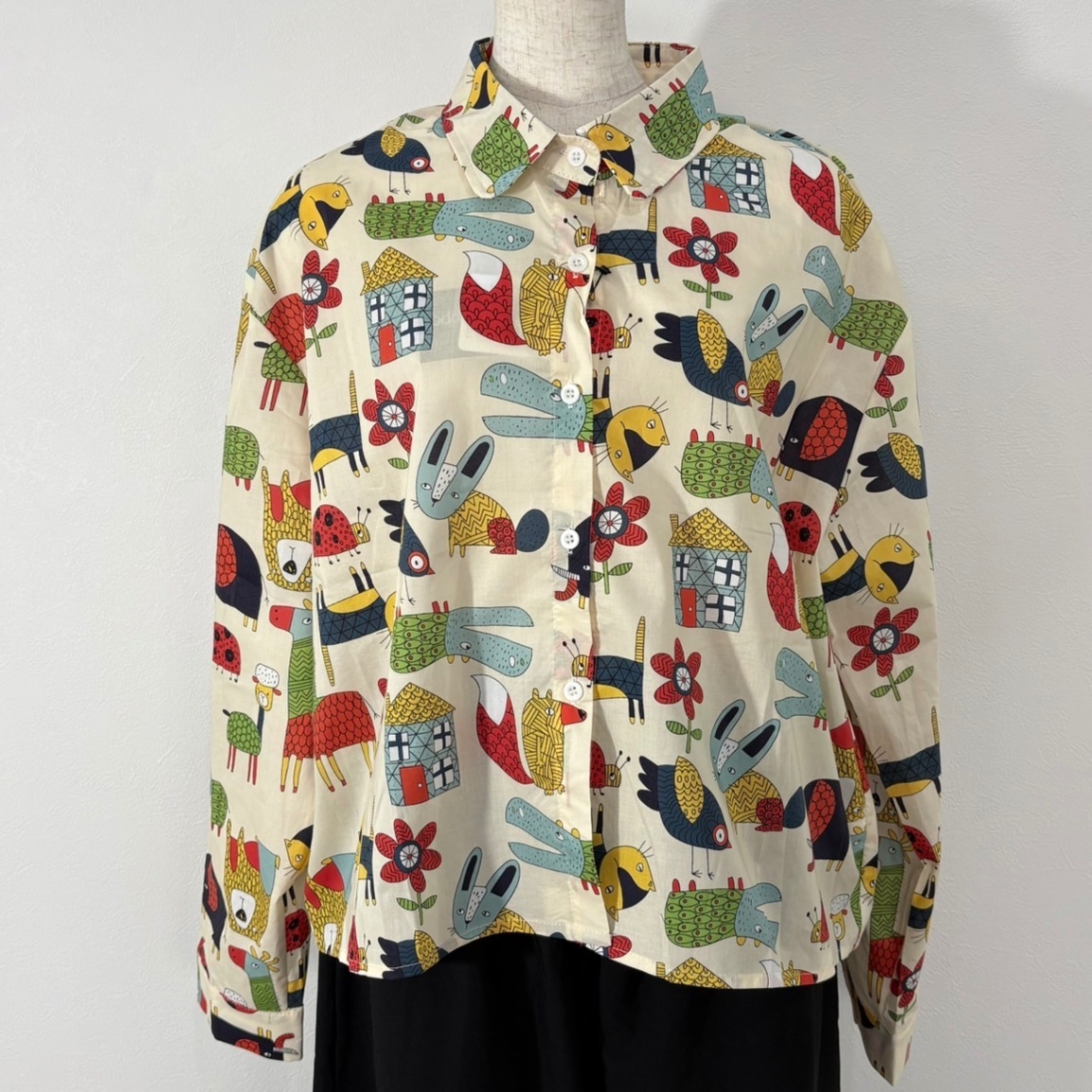 北欧風アニマル柄コットンシャツ M-L 綿100％ ゆったりシルエット　