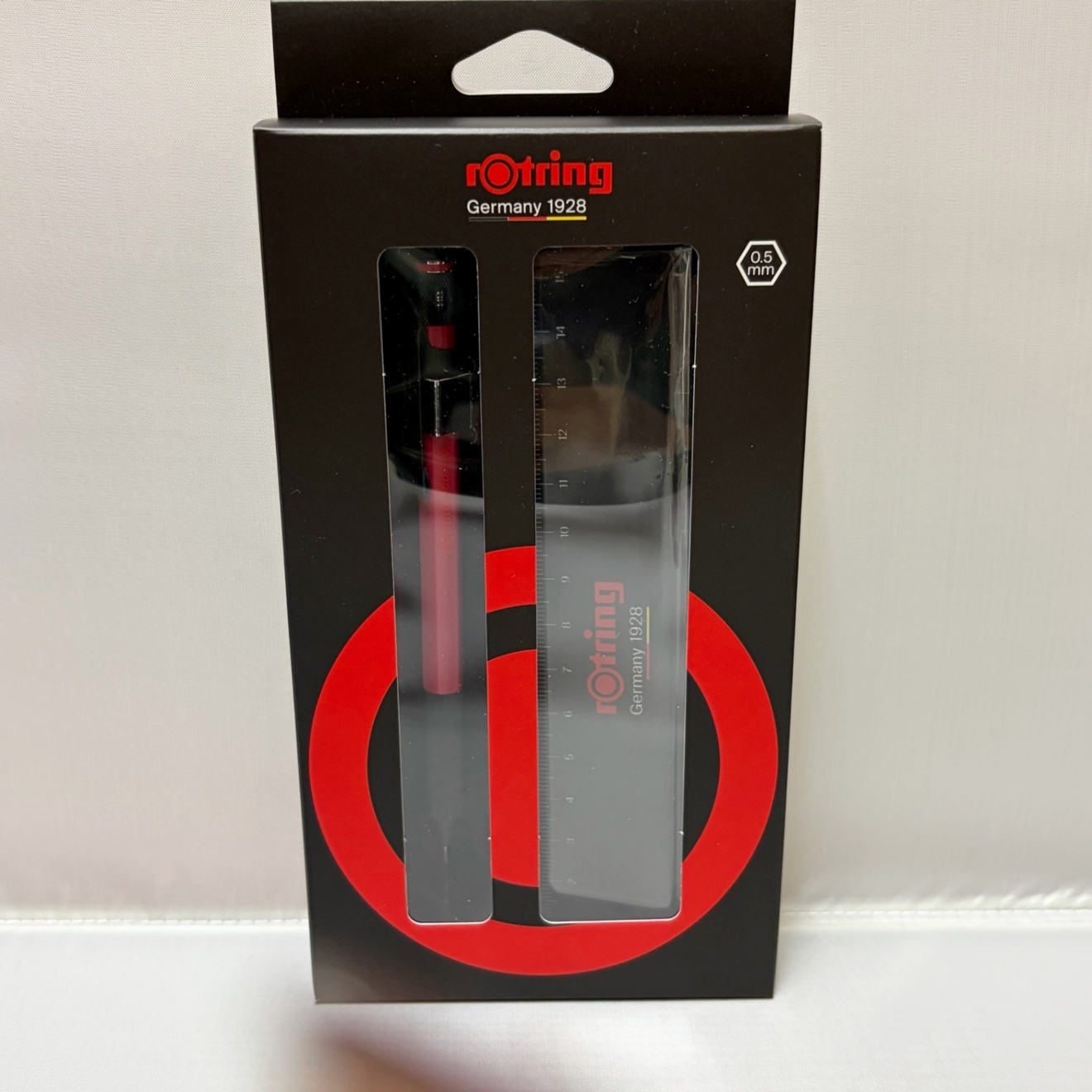 ロットリング500と定規セット