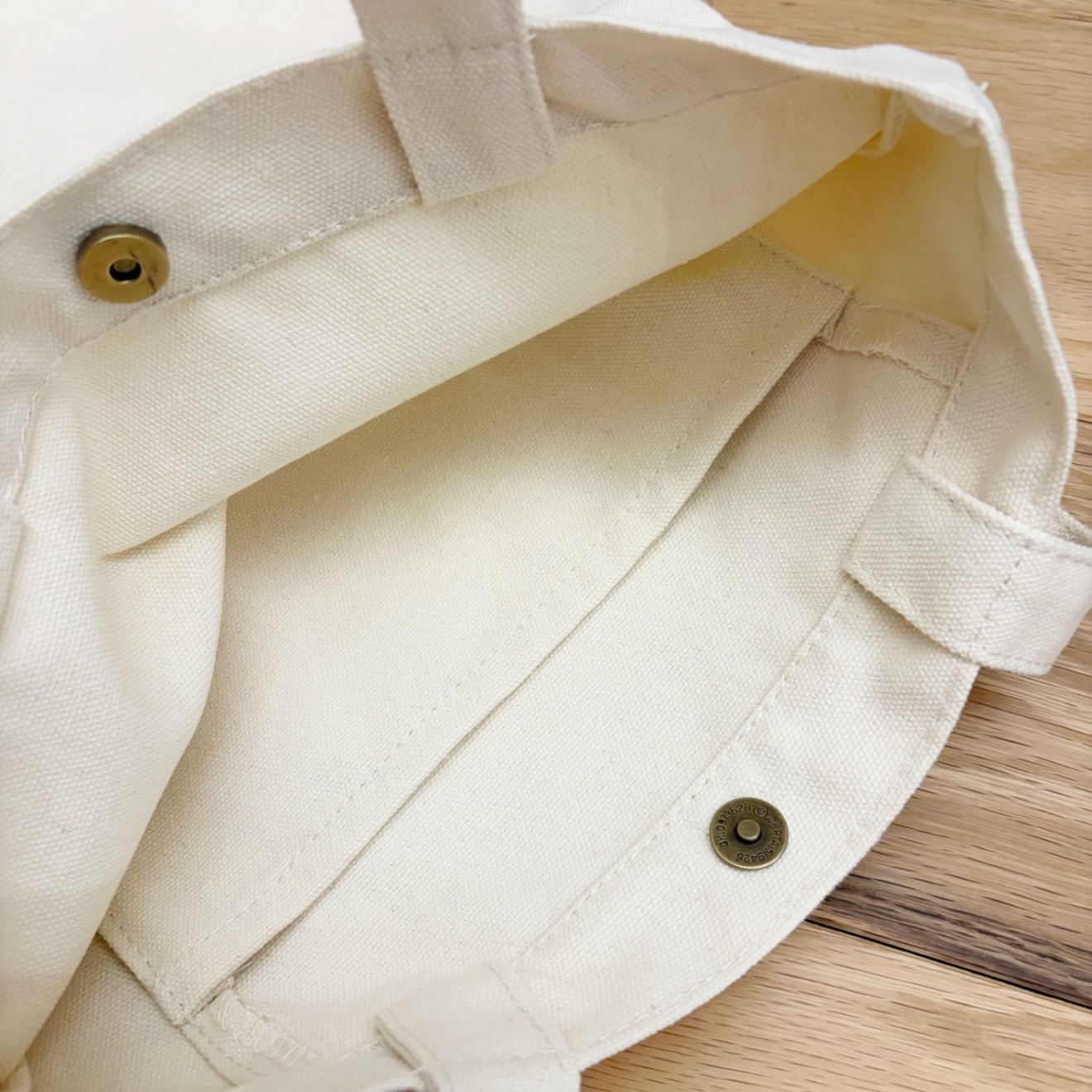 Old Resta ポーチ付きトートバッグ〈フエキくん〉