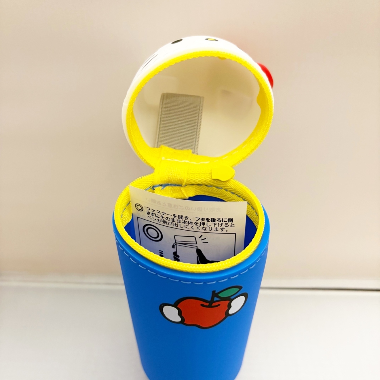 リヒトラブ　スタンドペンケース〈キティ〉