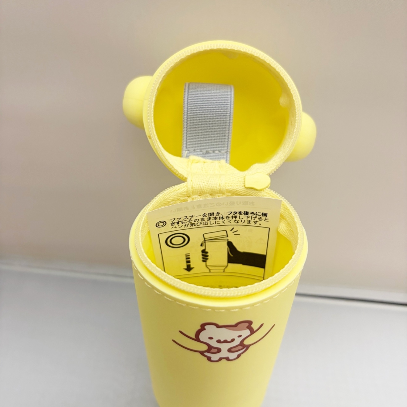 リヒトラブ　スタンドペンケース〈ポムポムプリン〉