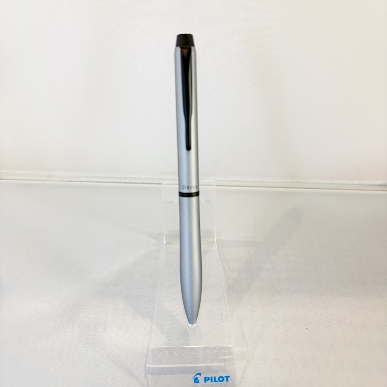 パイロット　Acro Drive 10th限定モデル「アークティックシルバー」