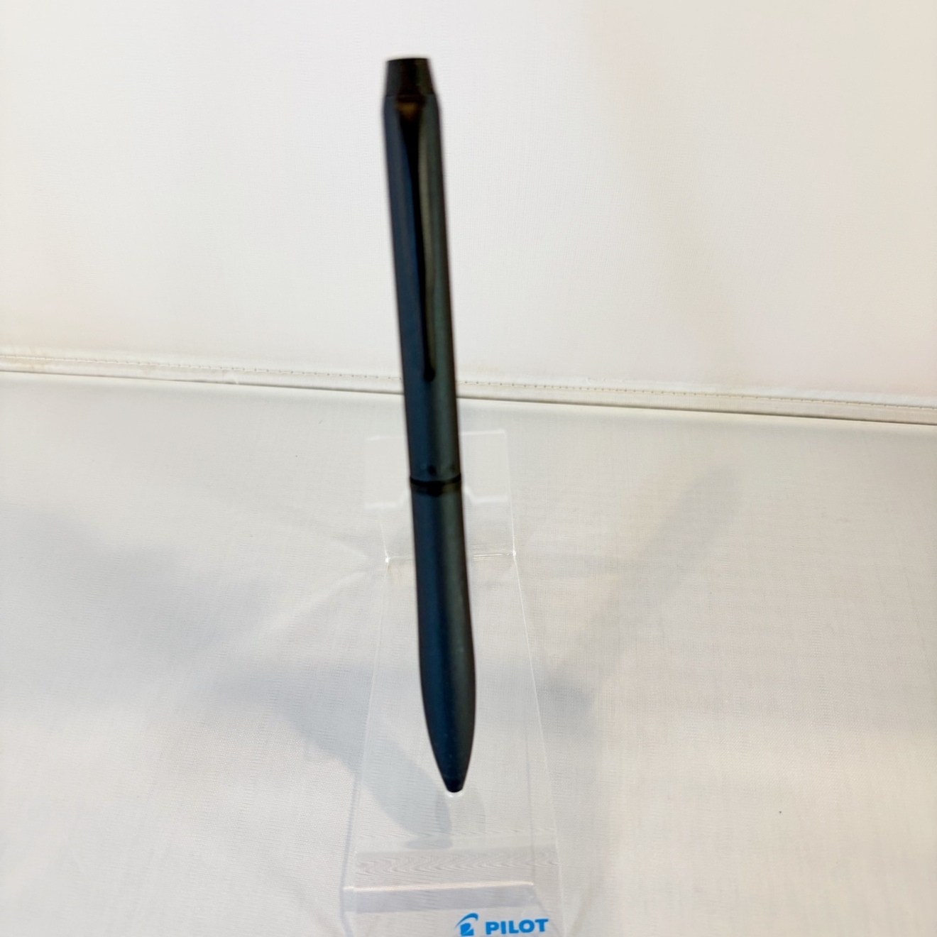 パイロット　Acro Drive 10th限定モデル「ディープシーブルー」