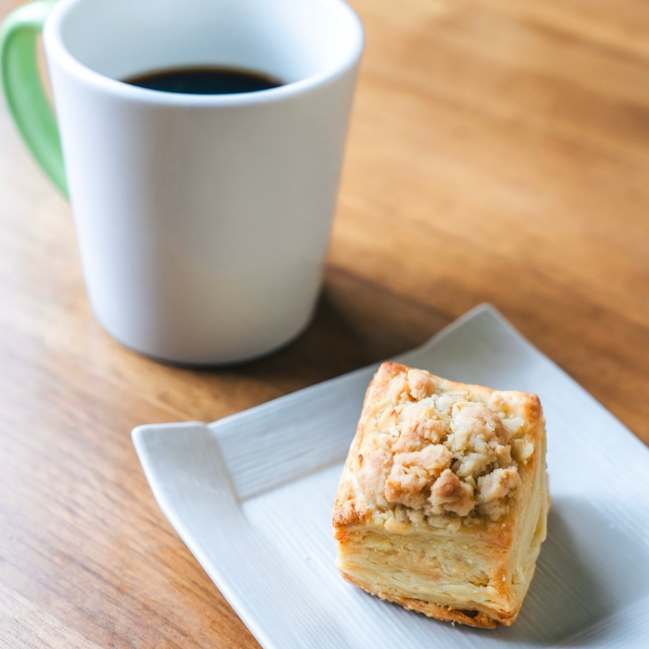 【冷凍】オートミール入りスコーン 1箱6個セット
☕️コーヒーのお供にぴったり☕️