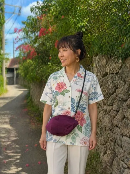 【ハンドメイド】紅芋　さつまいもの形をしたポシェット🍠 小さな貴重品が入る外ポケット付き