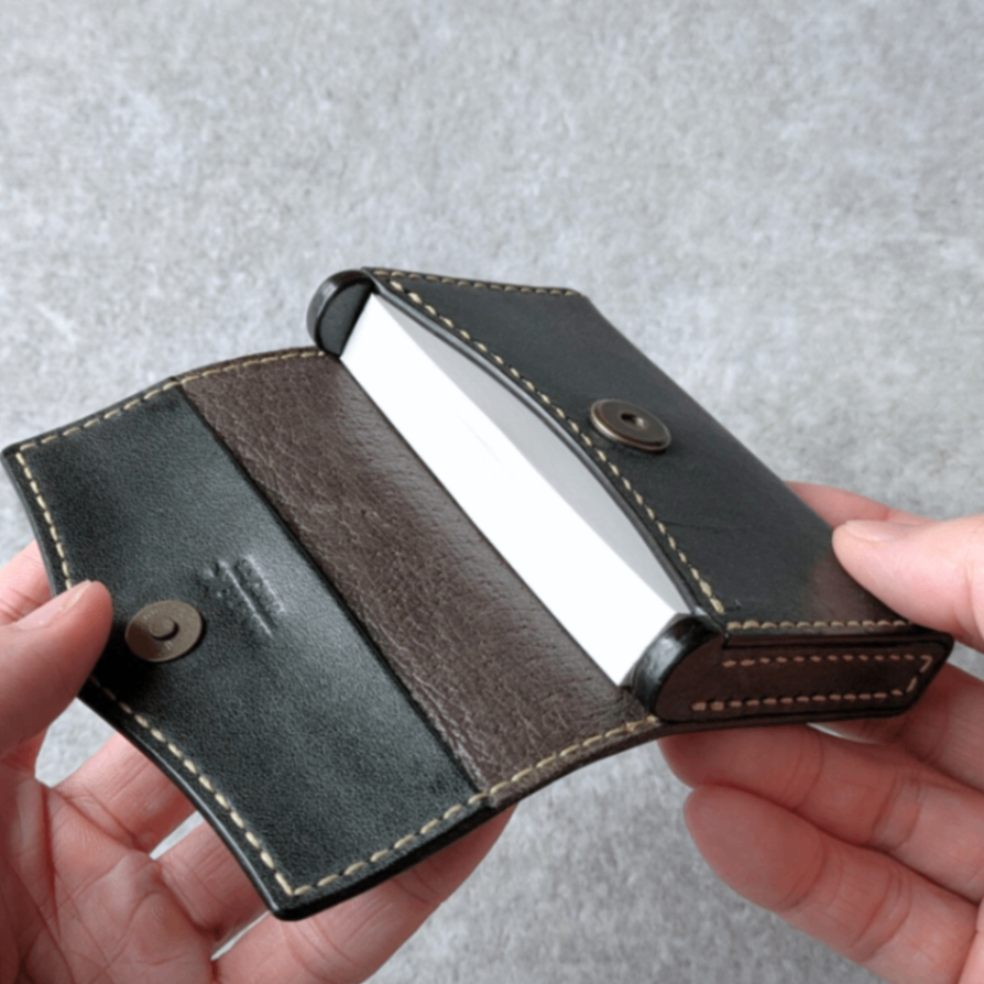 【本革】名刺入れ「縁箱（えにしばこ）」 国産ロロマレザー／大容量グリーン