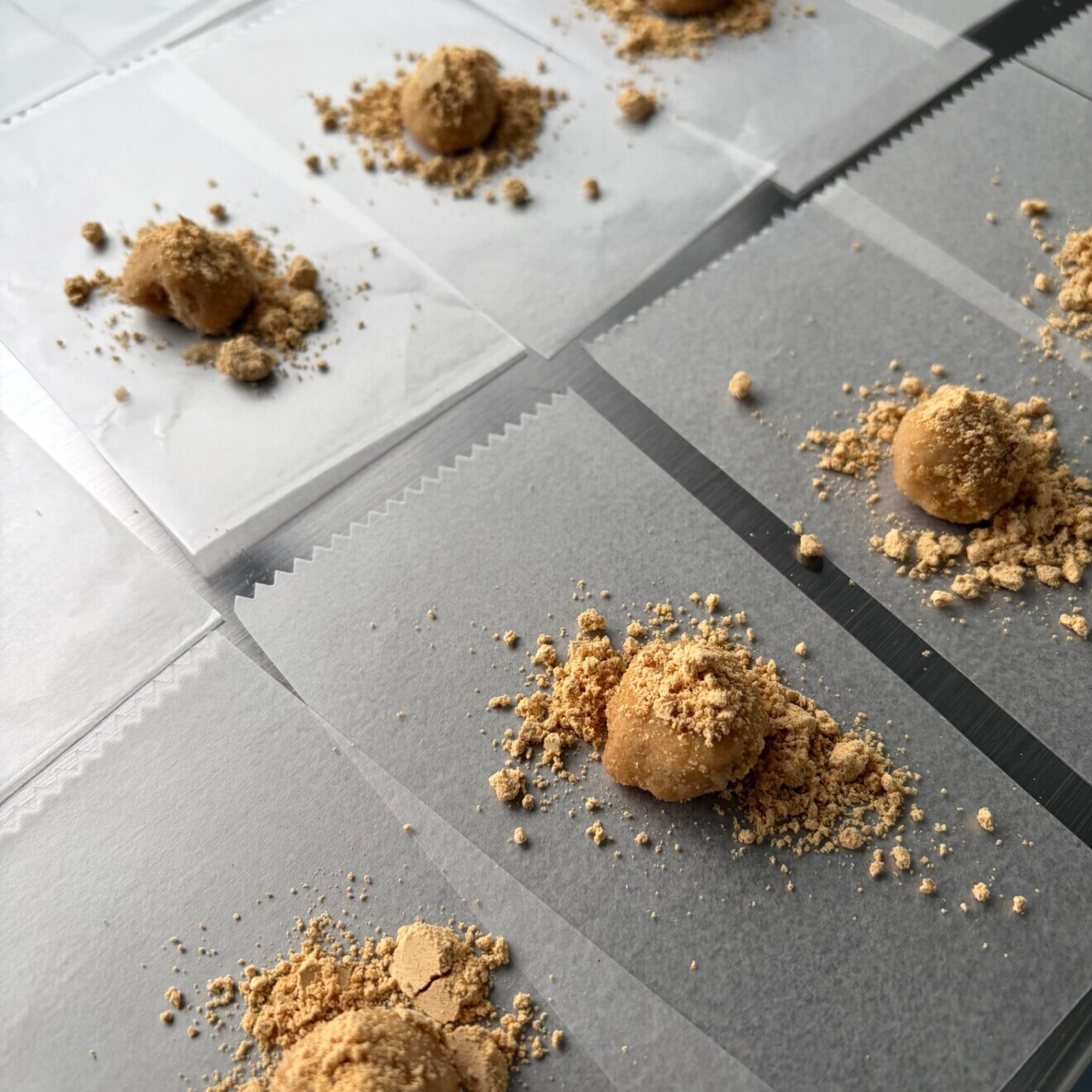  【vegan & グルテンフリー 】ほろほろはらり♪胡桃きなこ　4粒×4袋入り！