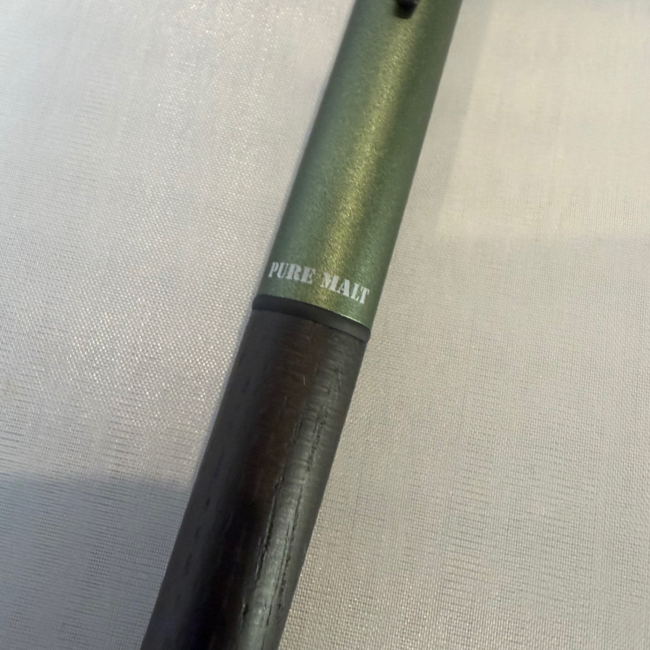 ジェットストリーム4＋1 PURE MALT〈フォレストグリーン〉