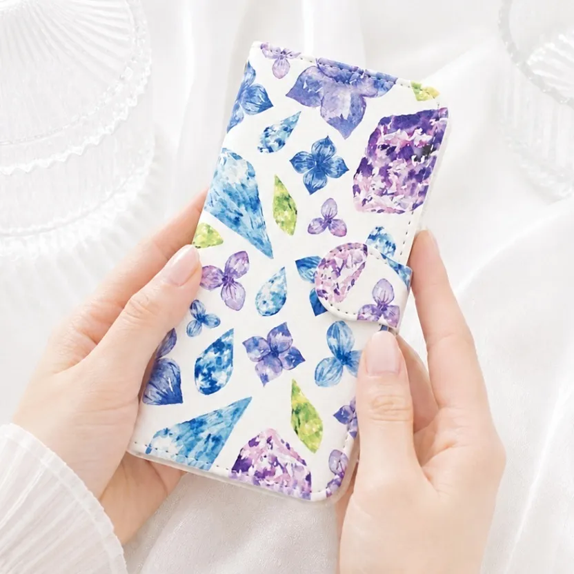 手描き水彩画 ˖⁺ 見るたび癒される ˖⁺あじさい柄の手帳型スマホケース iPhone対応