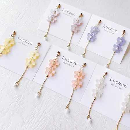 🌷フラワーモチーフ揺れるピアス（イヤリング）｜パステルカラー ｜選べるカラー