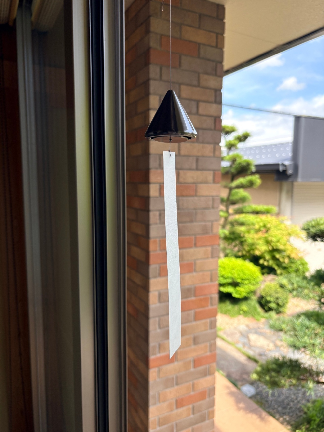 【能作の真鍮風鈴 🔔 yamamaru】デザイナーと職人が作り上げた、美しいまる
