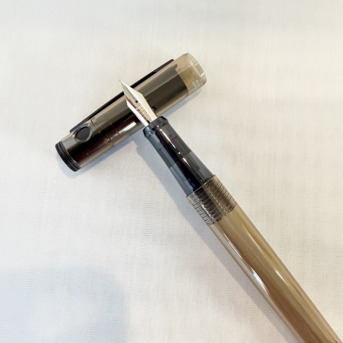 PILOT 万年筆ライティブ〈Saturn Brown〉M