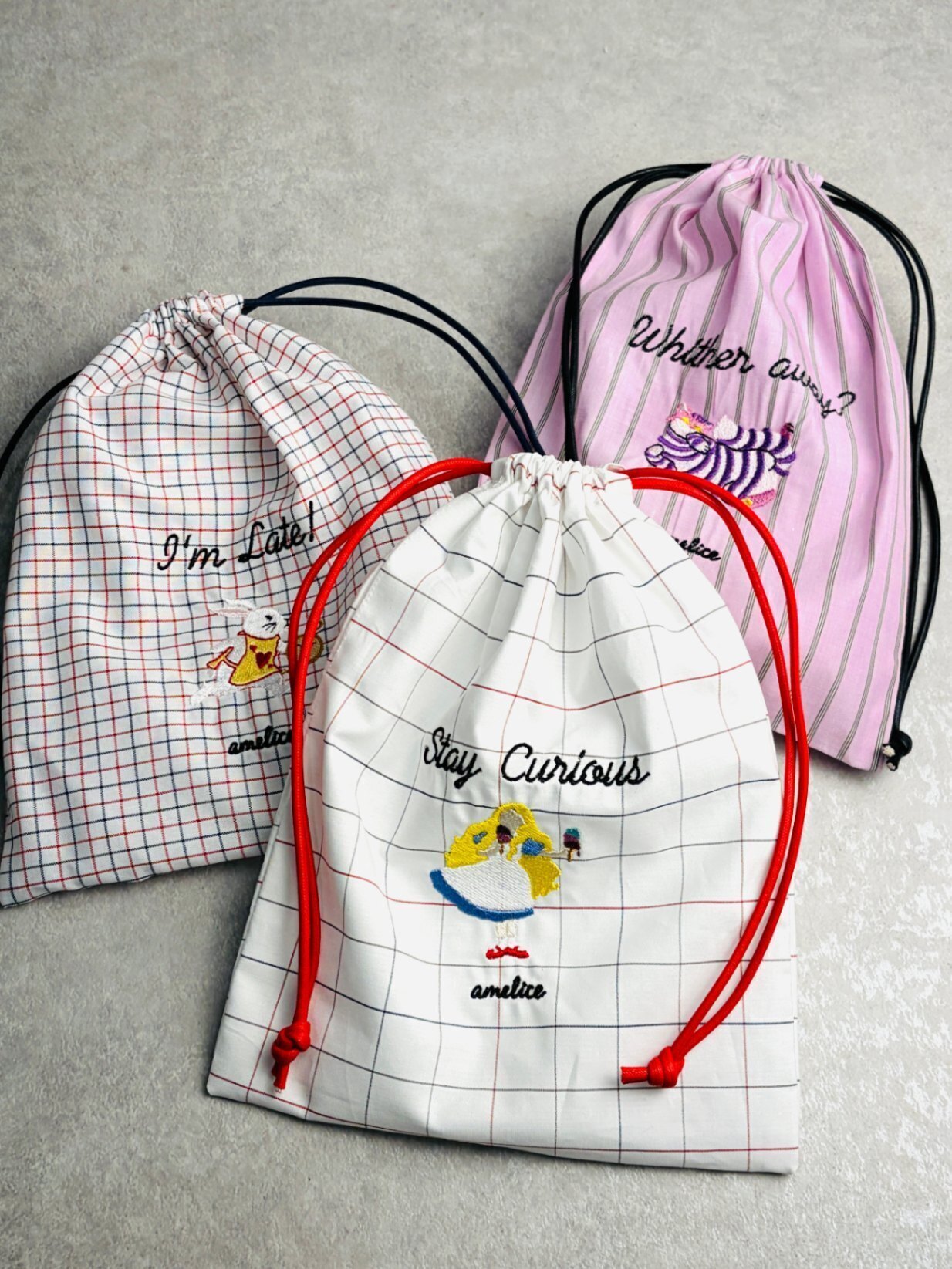【うさぎ】オリジナル刺繍巾着バッグ