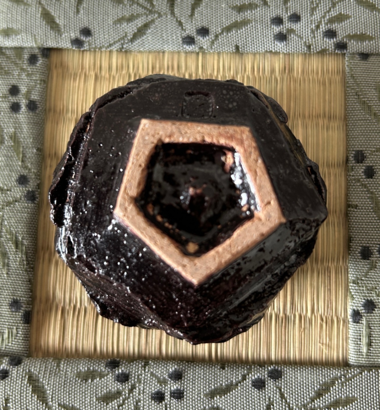 手捻り油滴天目×ナマコ釉 ぐい呑み 深海を宿す一点物 受賞作家作品 陶器 器