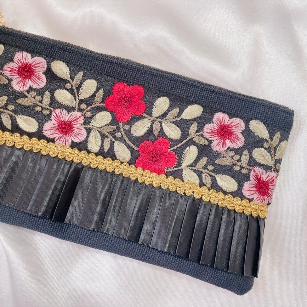 20cmファスナーポーチ　インド刺繍リボン（ハンドメイド）