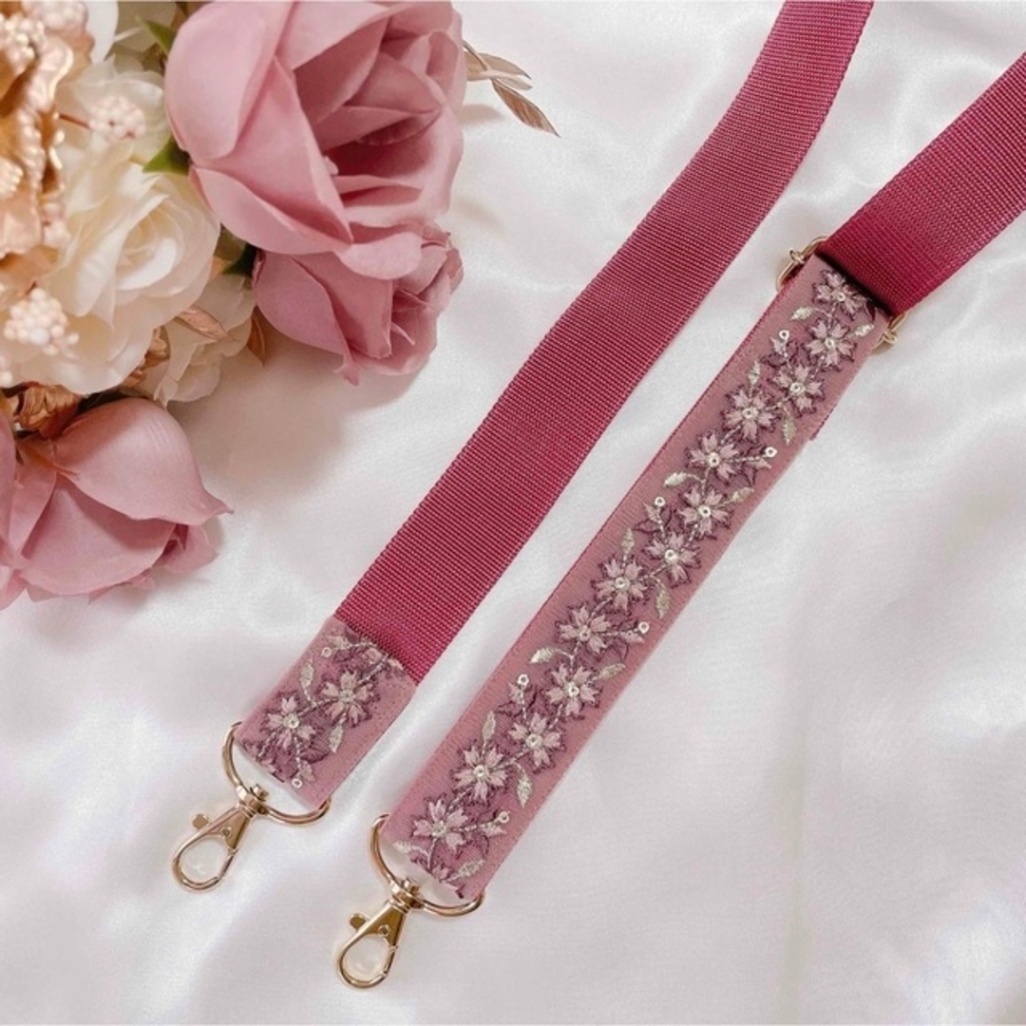 ショルダーリボンストラップ　インド刺繍　特別価格（ハンドメイド）