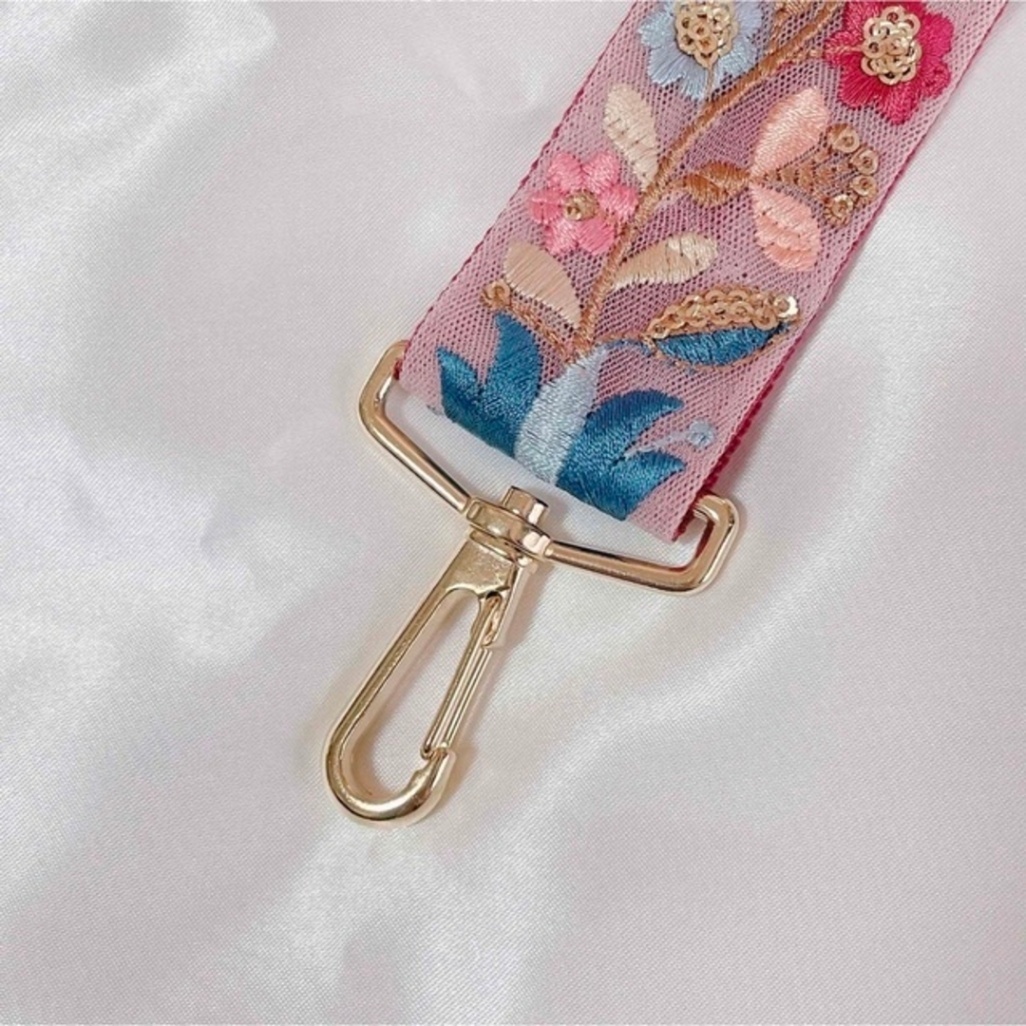 ショルダーリボンストラップ　インド刺繍　特別価格（ハンドメイド）