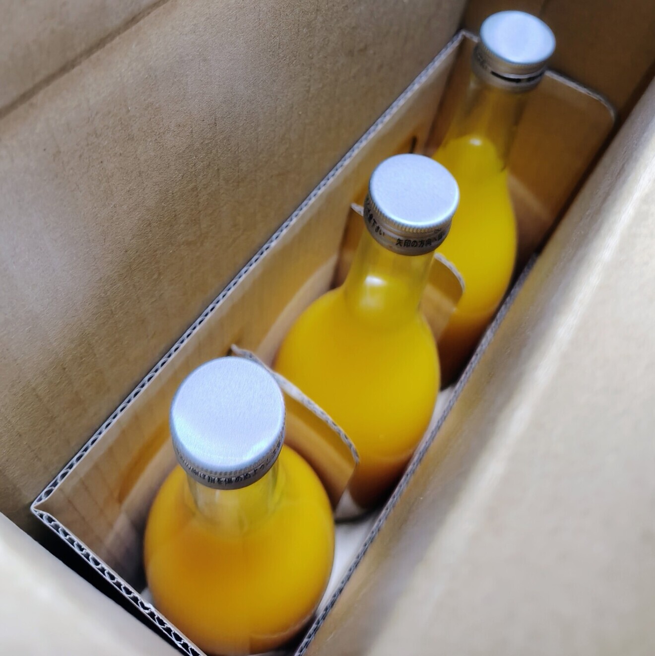 愛媛みかんジュース
ストレート果汁100%
720ml×3本
