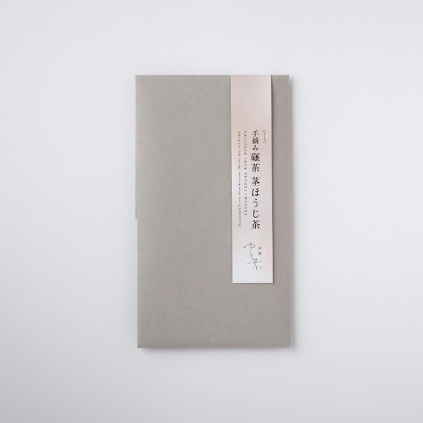 澄んだ香りに包まれる「手摘み碾茶茎ほうじ茶」