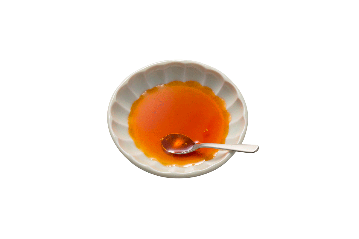 【おうち中華バージョン⤴️】よっちゃん農場 生ラー油 120ml｜一番絞ごま油・唐辛子・万能香味油