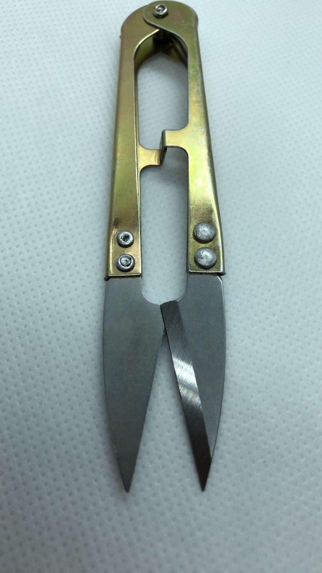 大好評！！切れ味抜群！！にぎりバサミ 糸切りばさみ 2本