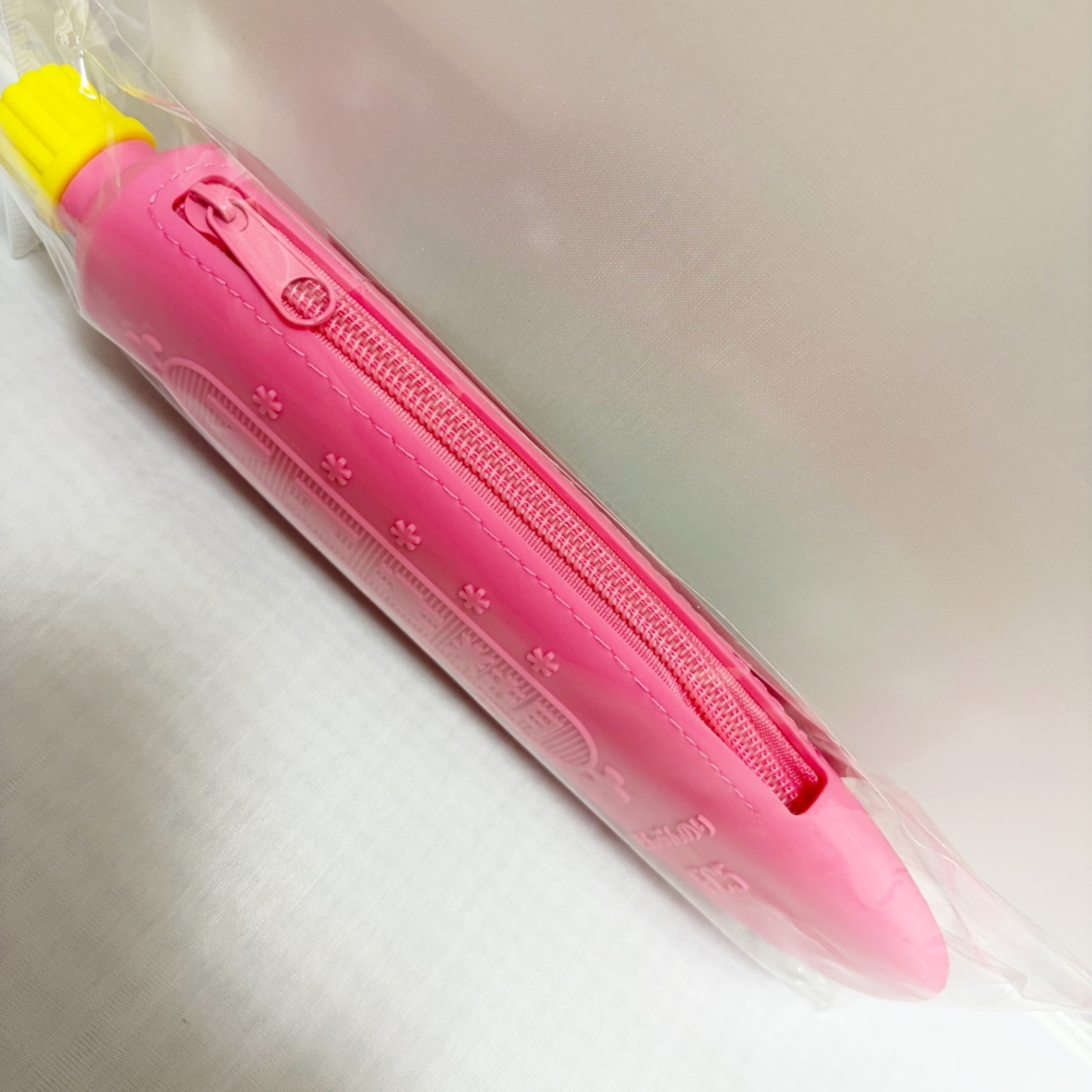 フエキ　チューブのりペンケース