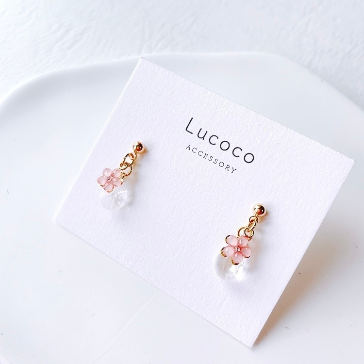 🌼フラワー×クリアドロップピアス（イヤリング）｜ピンクorホワイト｜小ぶりデザイン