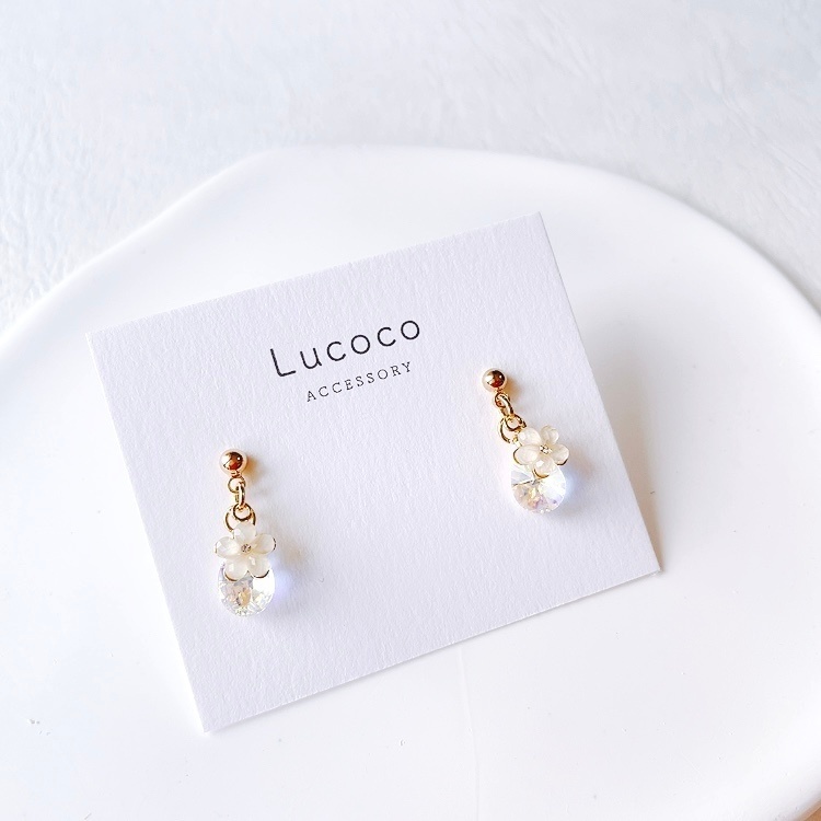 🌼フラワー×クリアドロップピアス（イヤリング）｜ピンクorホワイト｜小ぶりデザイン