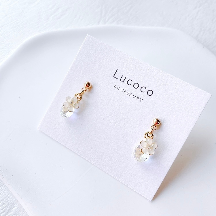 🌼フラワー×クリアドロップピアス（イヤリング）｜ピンクorホワイト｜小ぶりデザイン