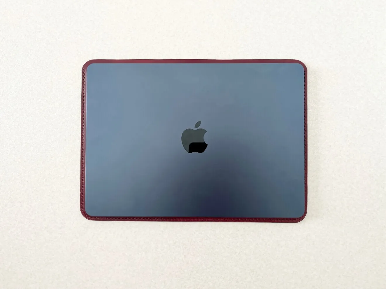 MacBookケース 13インチ 本革 手縫い｜Air M1〜M4・Pro 13対応｜レッド