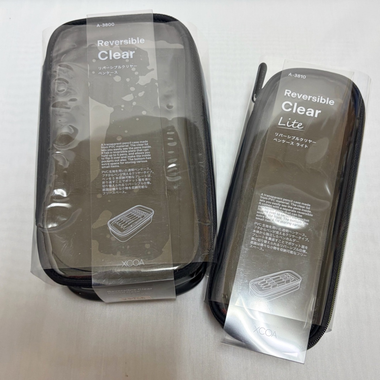 リバーシブルクリヤーペンケース　ライト〈ブラック〉