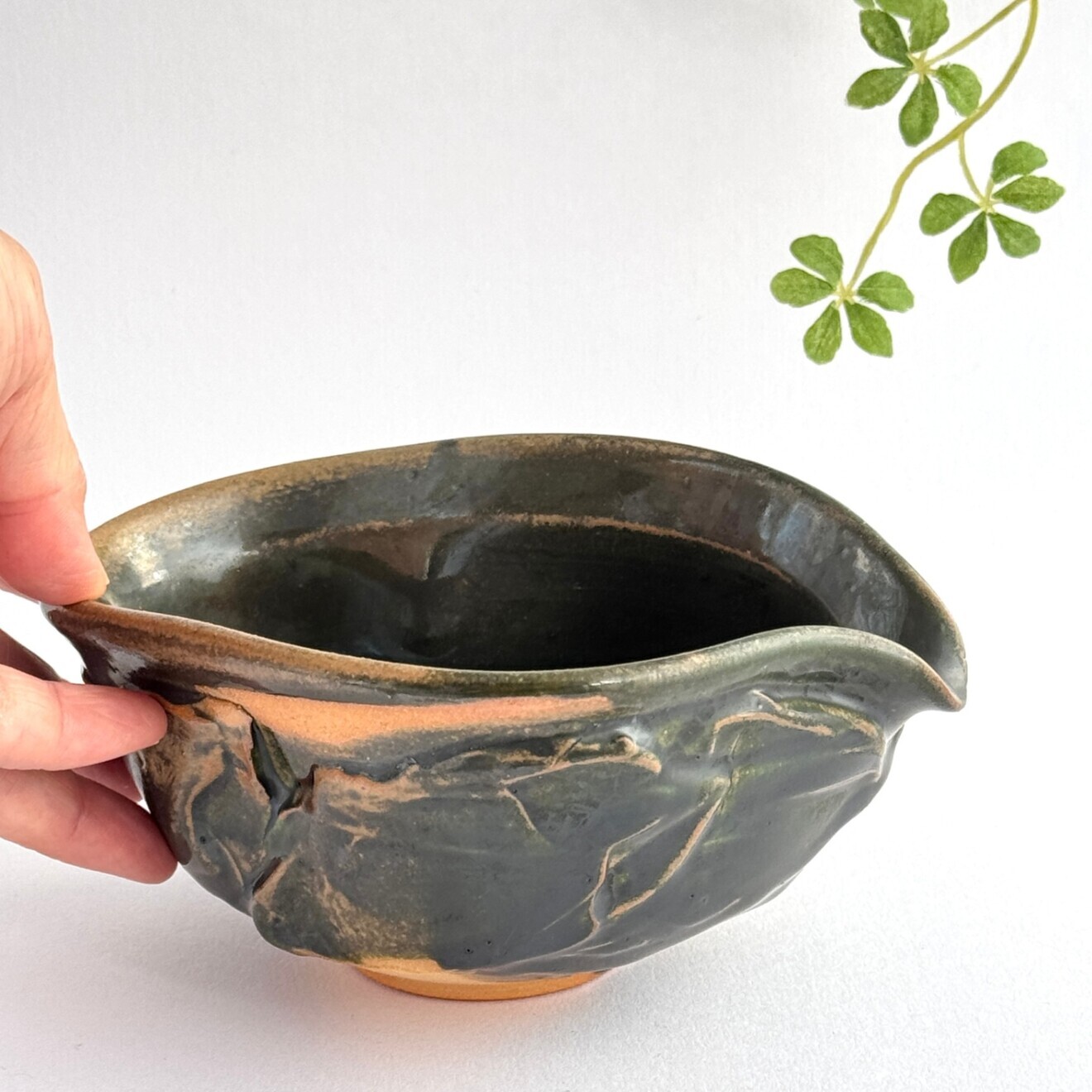 【凹凸がたのしい】でいとの酒器 | 織部 片口 小鉢にも | 陶器