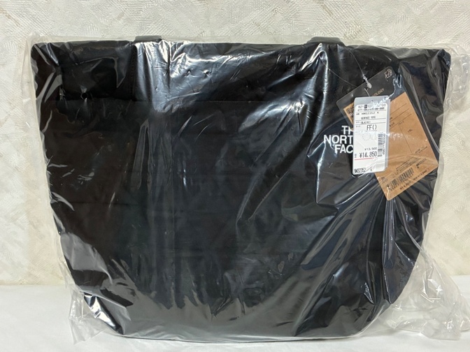 【新品】ノースフェイス ジオフェイストートバッグ NM32352 K