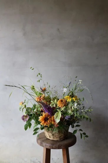 🌷信州のお花畑から、季節の草花を使ったおまかせアレンジメント🌼Mサイズ