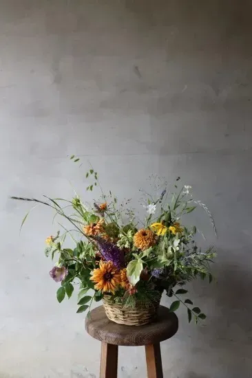 🌷信州のお花畑から、季節の草花を使ったおまかせアレンジメント🌼Mサイズ