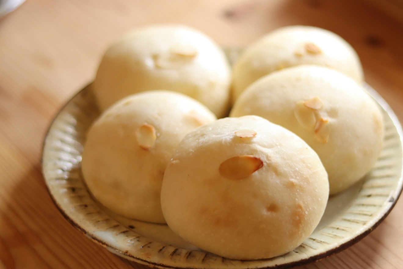 【夏限定】凍らせて食べるひんやりパンセット｜クリームパン5個＋コロネ5個（京都宇治）