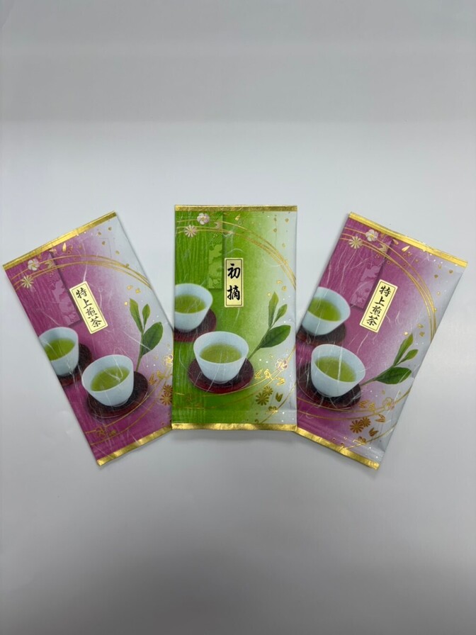 【飲み比べセット】初摘み煎茶・特選煎茶x2
おすすめの煎茶2種類を飲み比べできるセットです