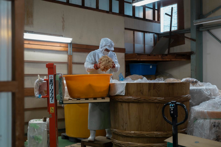 なる@富山で100年つづく醤油•味噌屋