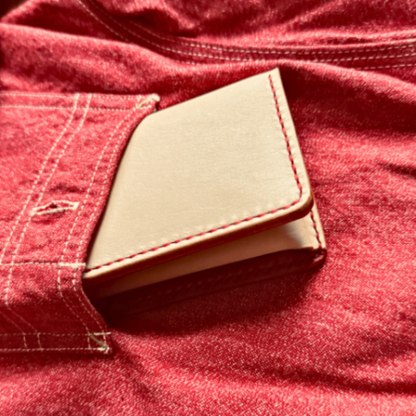 とっつぁん＠革職人「ぎゅ」