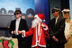 A Christmas Quest: The Search for Santa's Sleigh