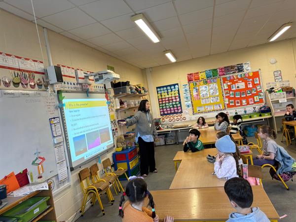 Engineering Week in 1st Class