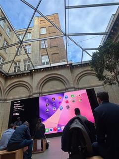 Turas Chuig Apple, Londain