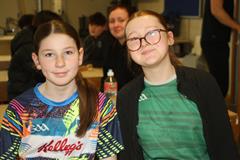 Lá na geansaithe spóirt ar son Stand4Féile