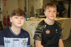 Lá na geansaithe spóirt ar son Stand4Féile