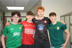 Lá na geansaithe spóirt ar son Stand4Féile