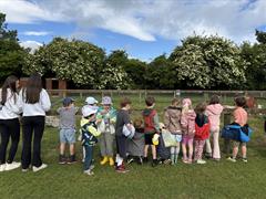 Clare's Class School Tour to Glenroe Farm