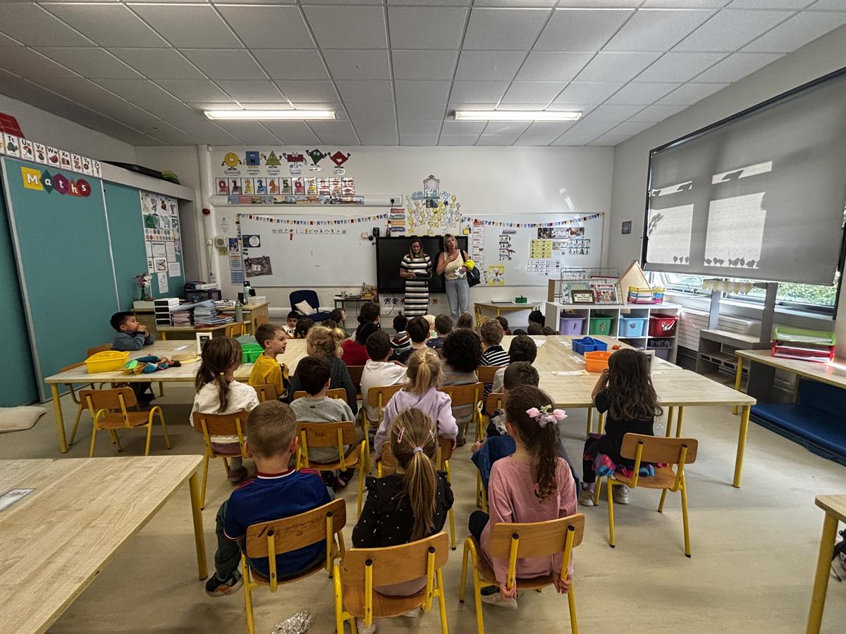 School Aistear!