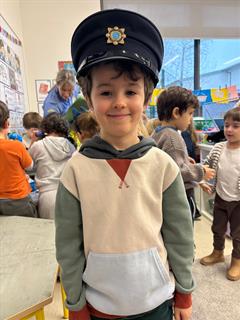 Visit from Garda Maria to Junior Infants!