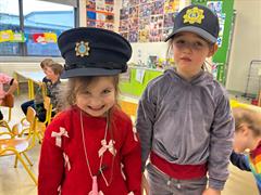 Visit from Garda Maria to Junior Infants!